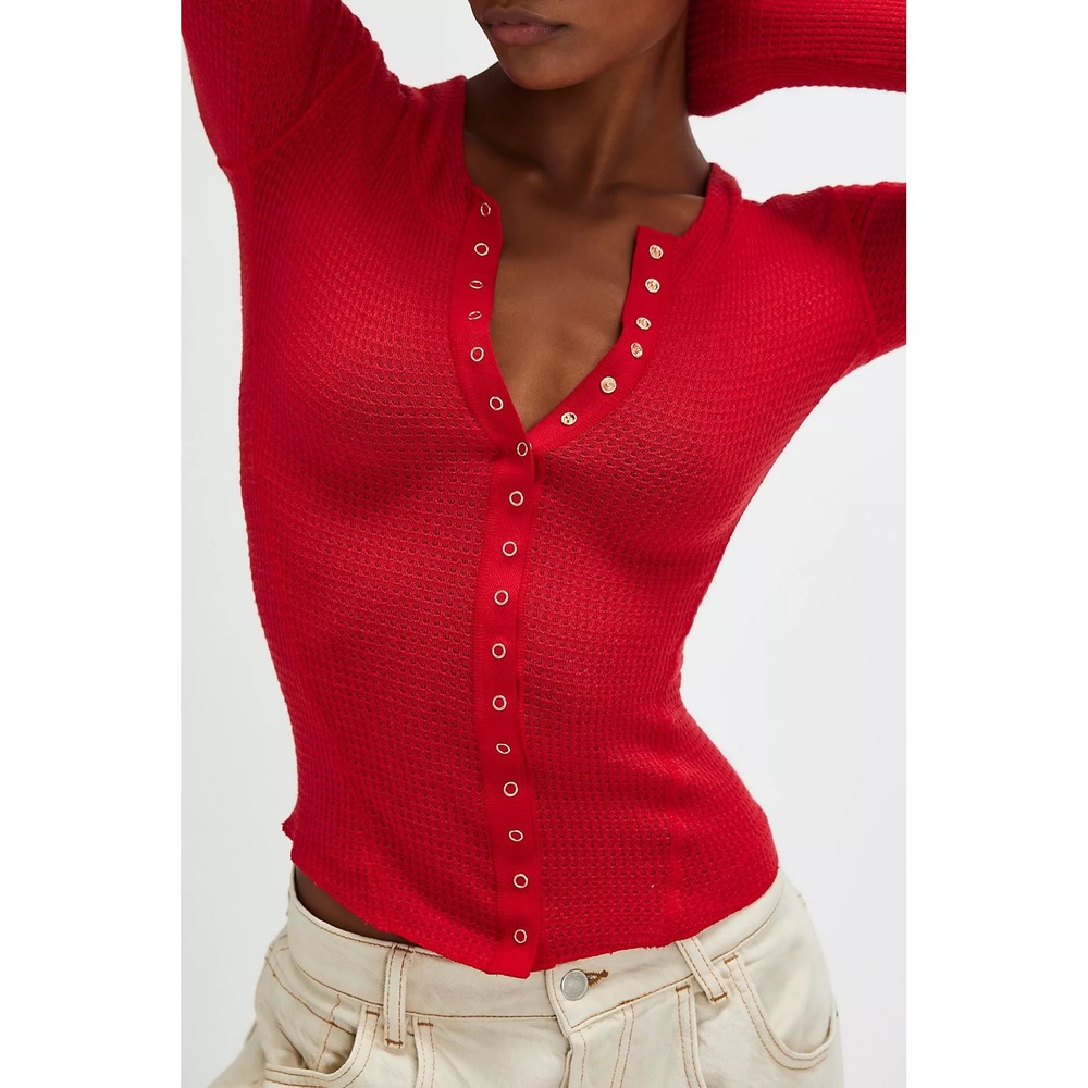 Intimately Free People Going Places Cardi Red Waffle Knit Snap Front Henley Top - Picture 2 of 9